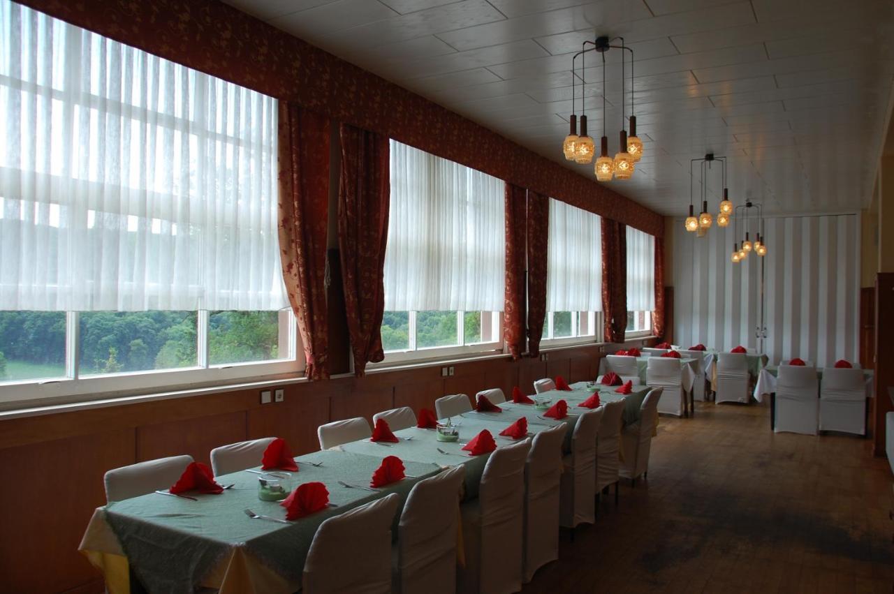 Hotel Pension Frankfurter Hof Homberg  Екстер'єр фото