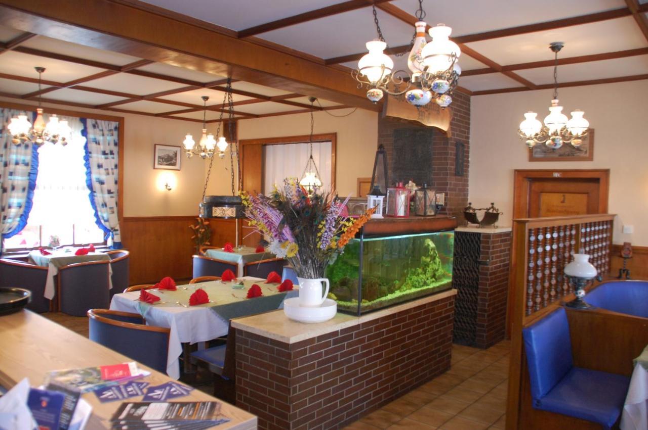 Hotel Pension Frankfurter Hof Homberg  Екстер'єр фото