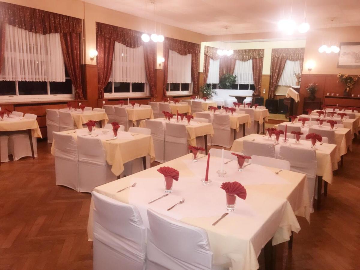 Hotel Pension Frankfurter Hof Homberg  Екстер'єр фото