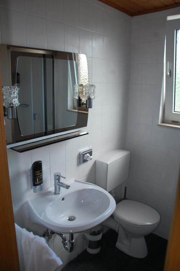 Hotel Pension Frankfurter Hof Homberg  Екстер'єр фото