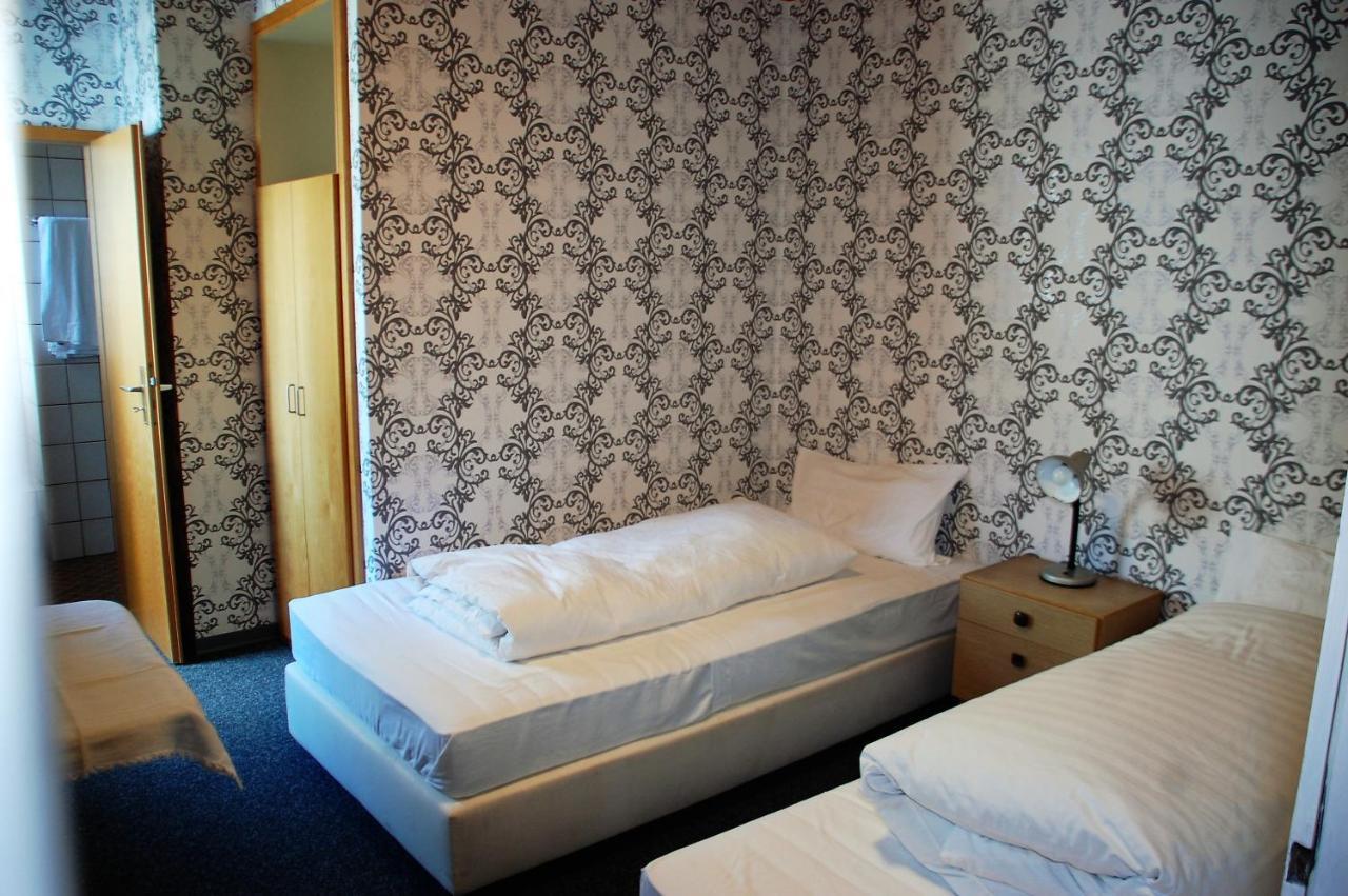 Hotel Pension Frankfurter Hof Homberg  Екстер'єр фото